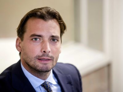 fvd-lijsttrekker-thierry-baudet-naar-ziekenhuis-na-opnieuw-te-zijn-aangevallen